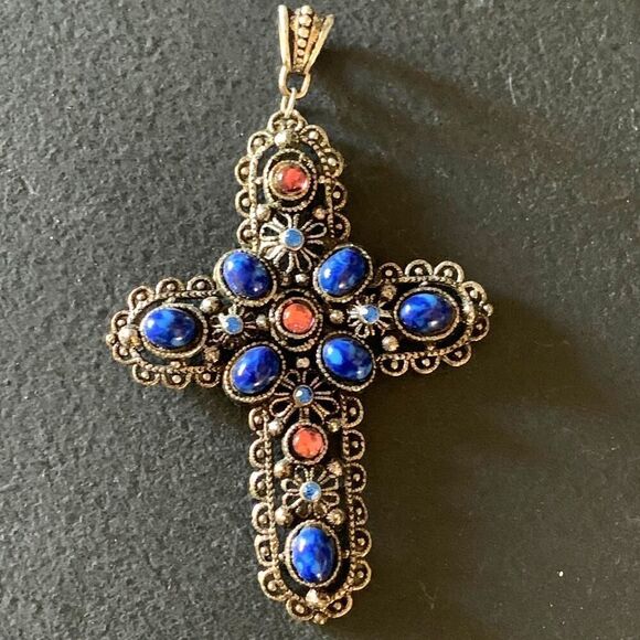 NE Jewelry - Gorgeous Religious Chalice Cross, in Silver tone, Vintage, Stamped